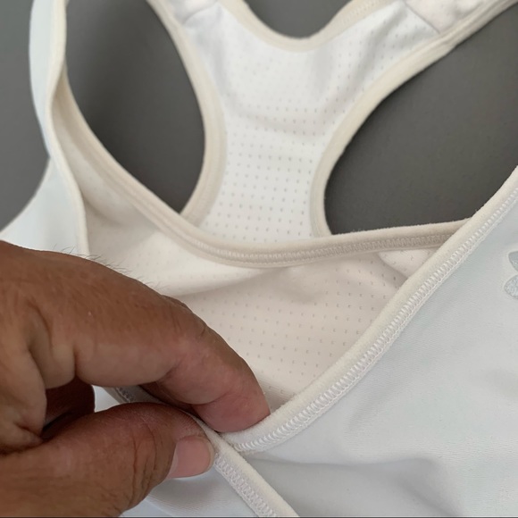 Under Armour Reversible Sports Bra - Picture 3 of 7